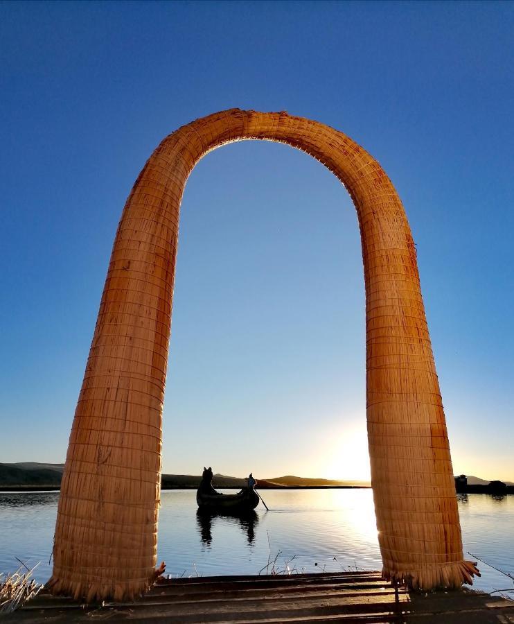 Uros Waliski Lodge Puno Eksteriør bilde