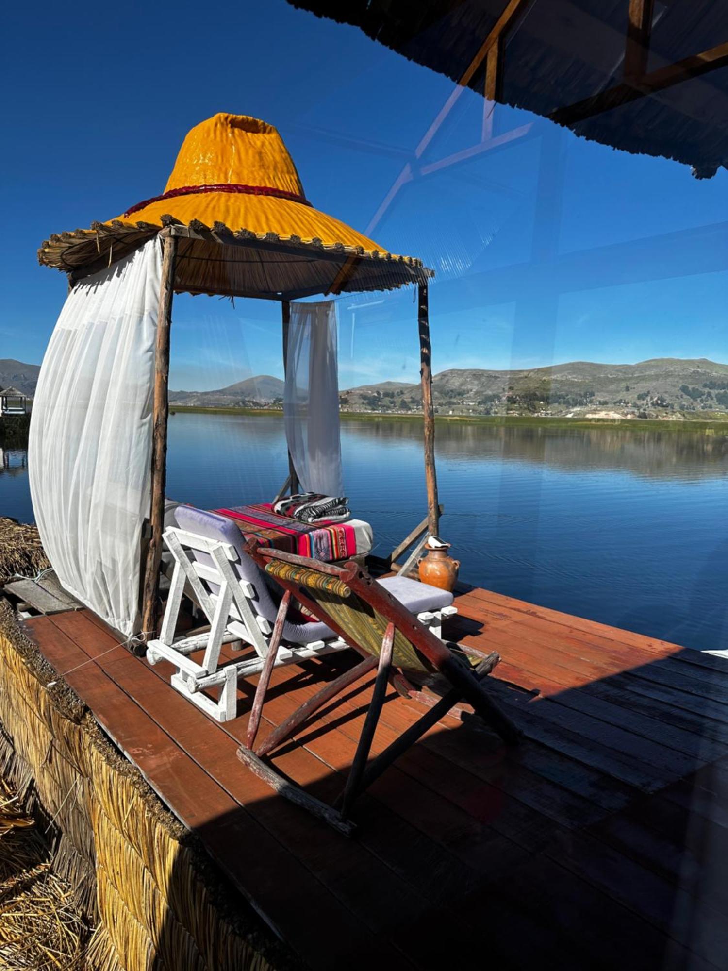 Uros Waliski Lodge Puno Eksteriør bilde