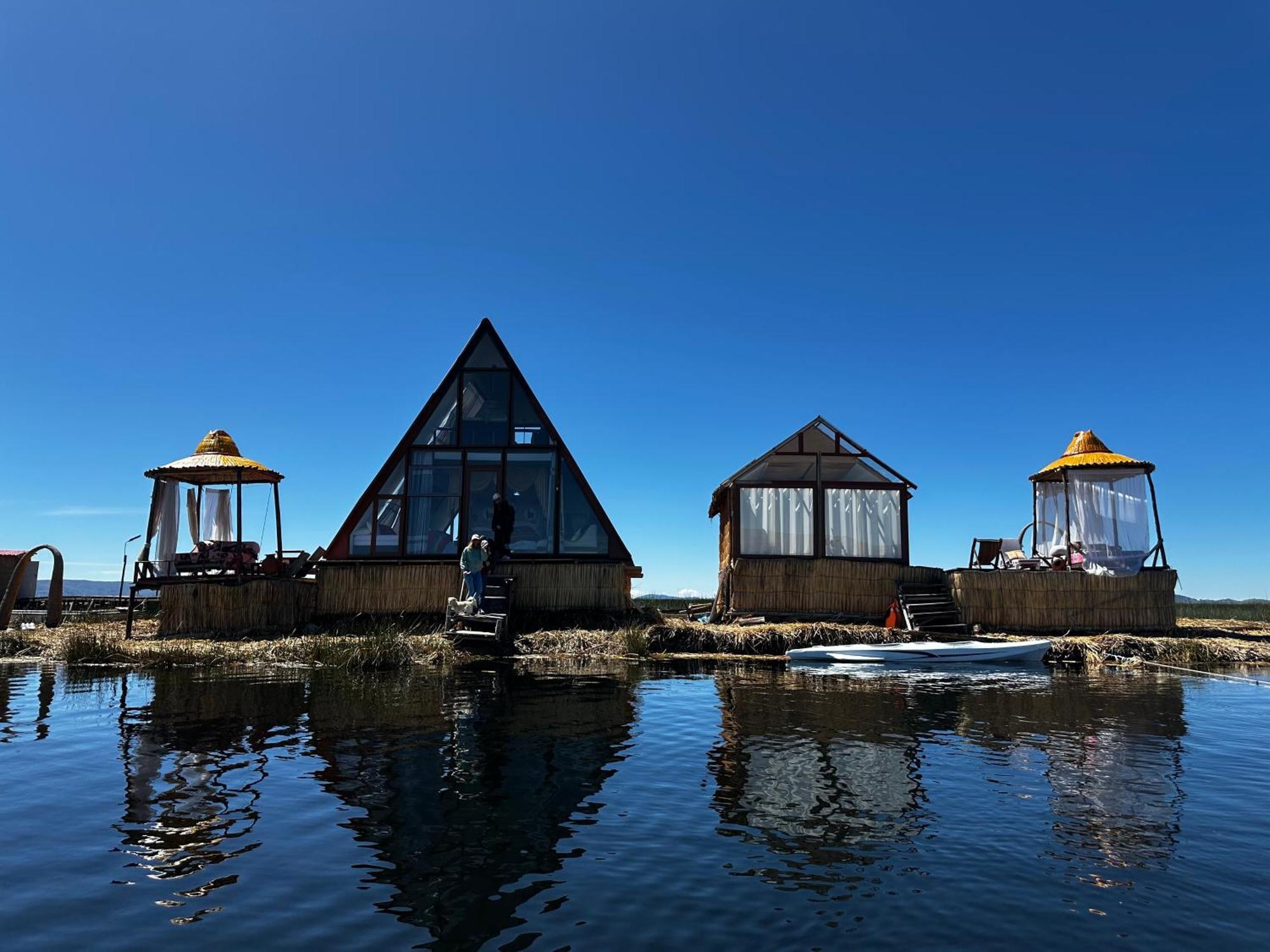 Uros Waliski Lodge Puno Eksteriør bilde