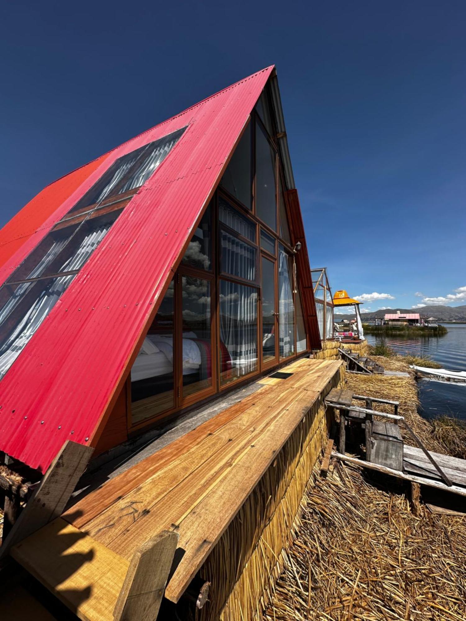 Uros Waliski Lodge Puno Eksteriør bilde